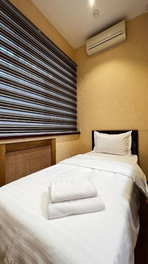 Hayot Hostel ทาชเคนต์ ภายนอก รูปภาพ